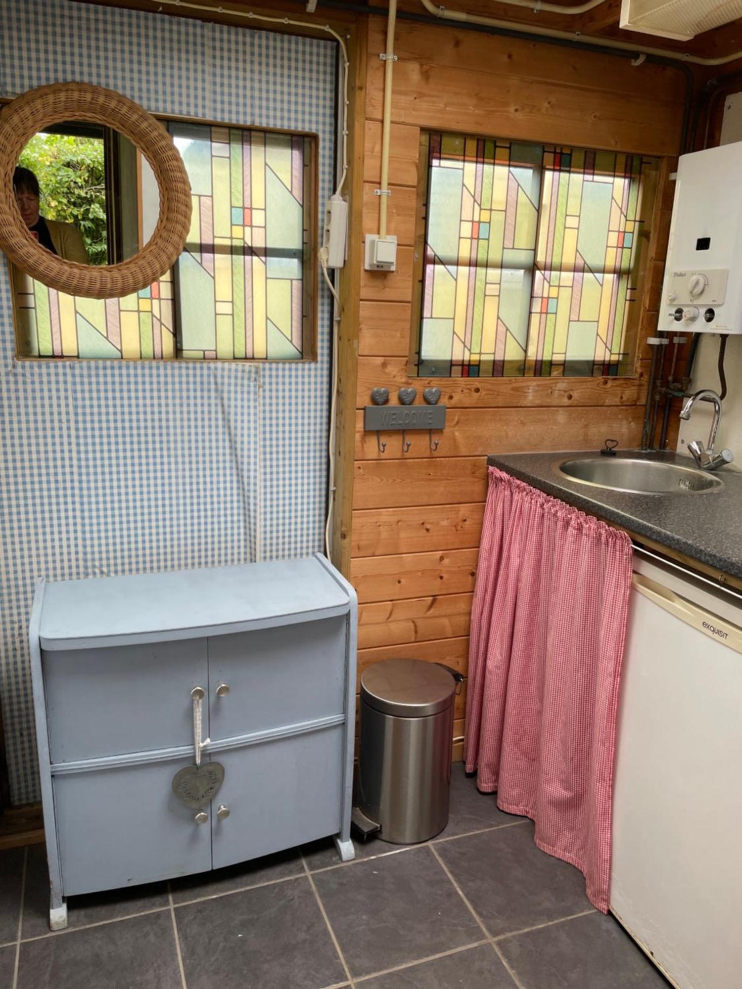 Bed and Breakfast Pipowagen Mamaloe Kesteren Esterno foto